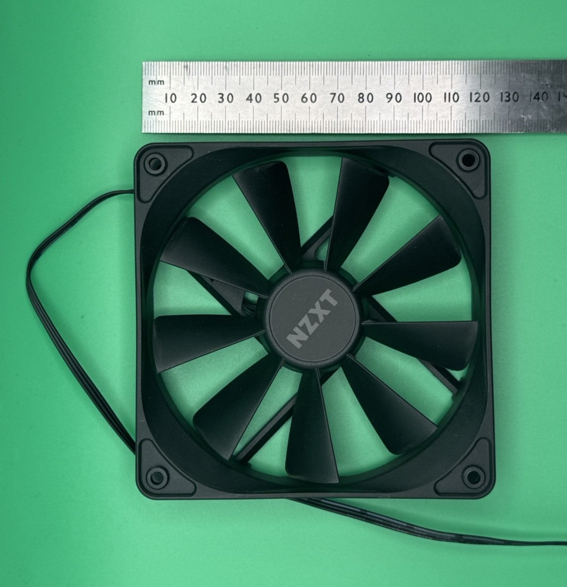 2x NZXT 120mm Case Fans