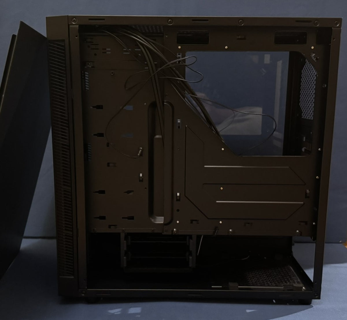 Sharkoon TG5 Pro RGB Tempered Glass ATX PC Case