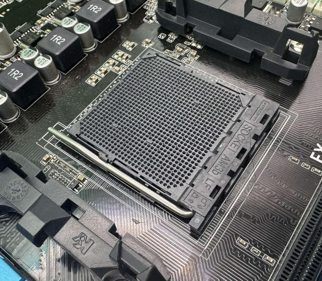 ASUS M5A97 LE R2.0 AM3+ Motherboard